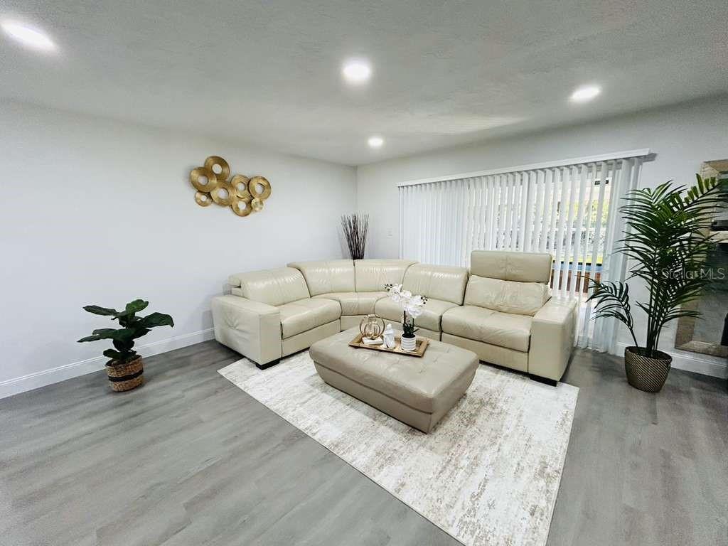 EAST LAKE PARK UNIT ONE - Residential