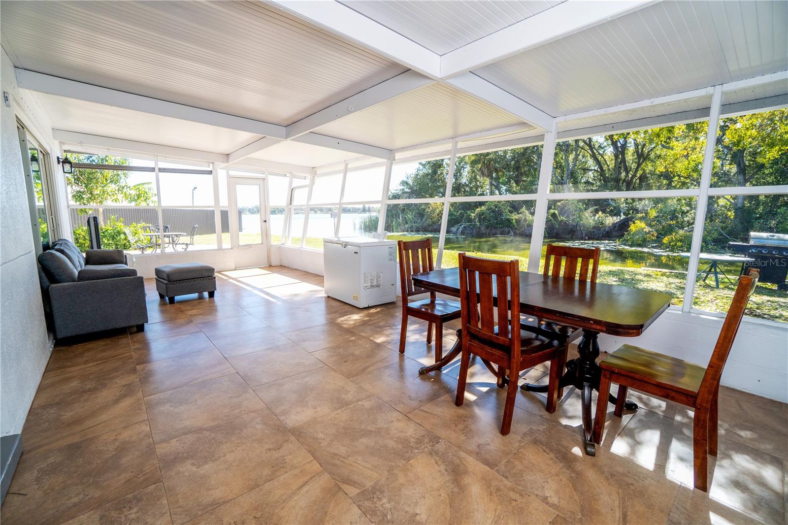 EAST LAKE PARK UNIT ONE - Residential
