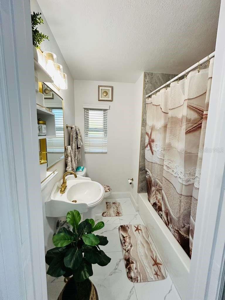 EAST LAKE PARK UNIT ONE - Residential