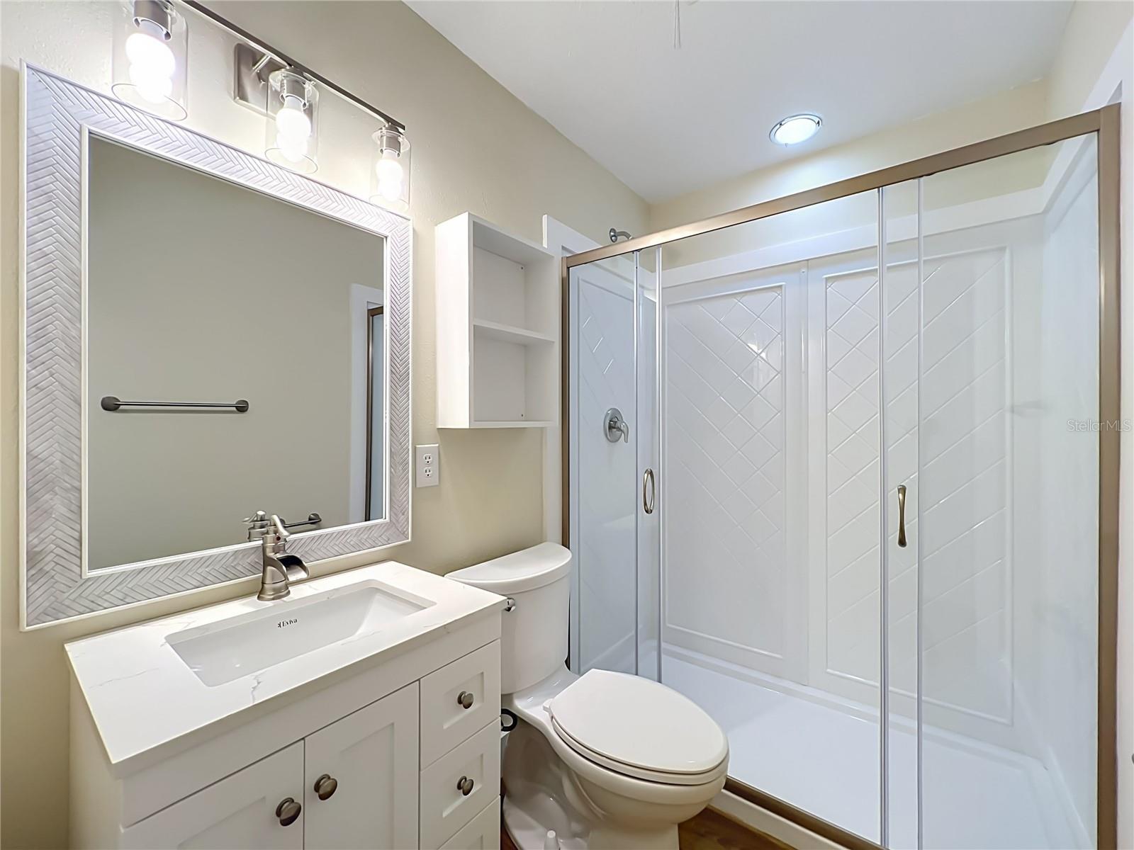 MOUNT DORA PARK SOUTH CONDO UNIT 01 - Residential