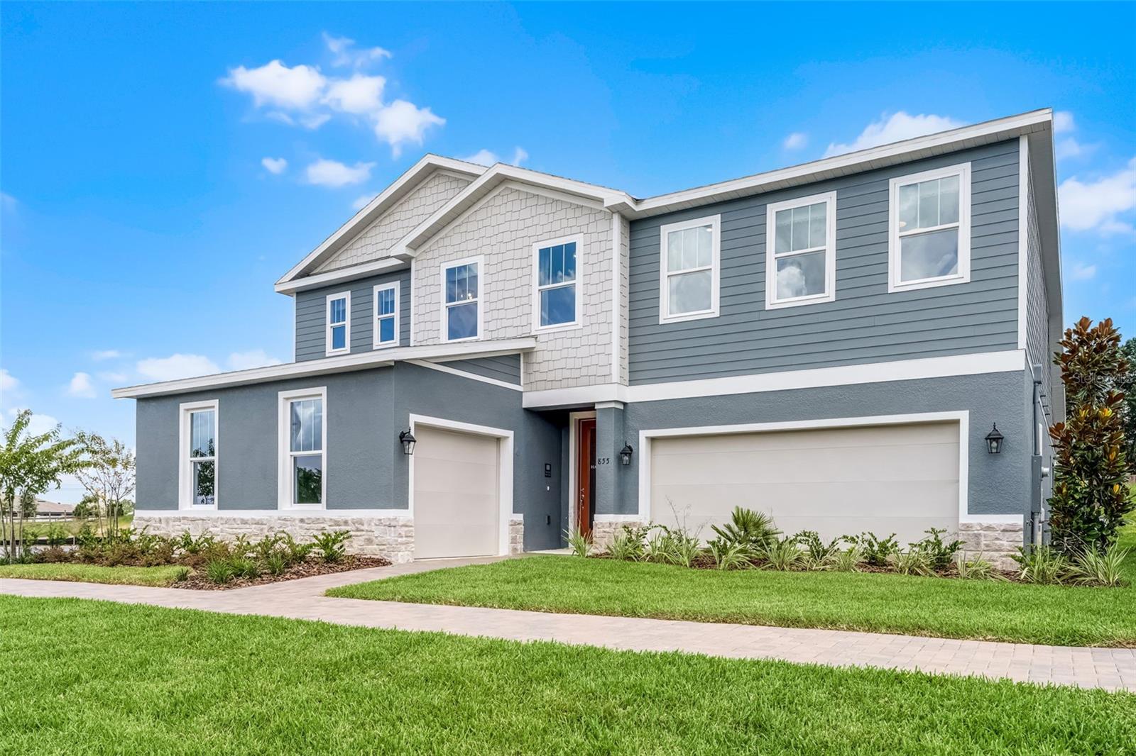 EDEN CREST - Residential