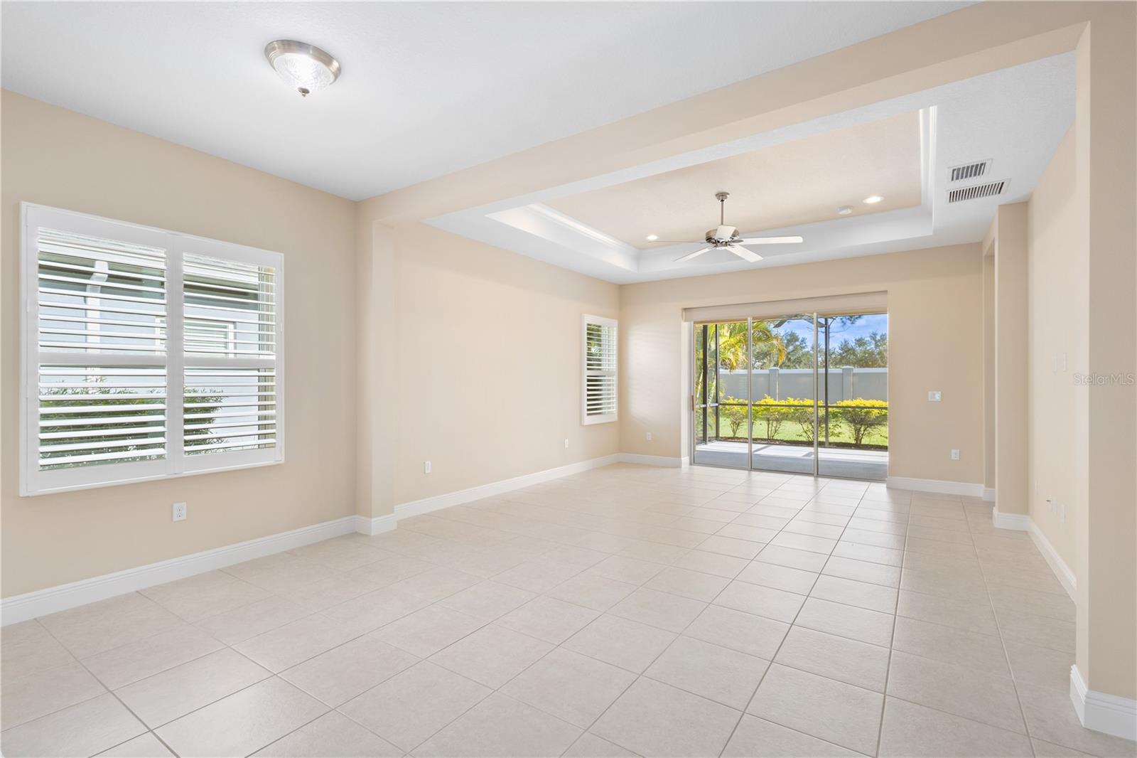 MAGNOLIA POINT - Residential