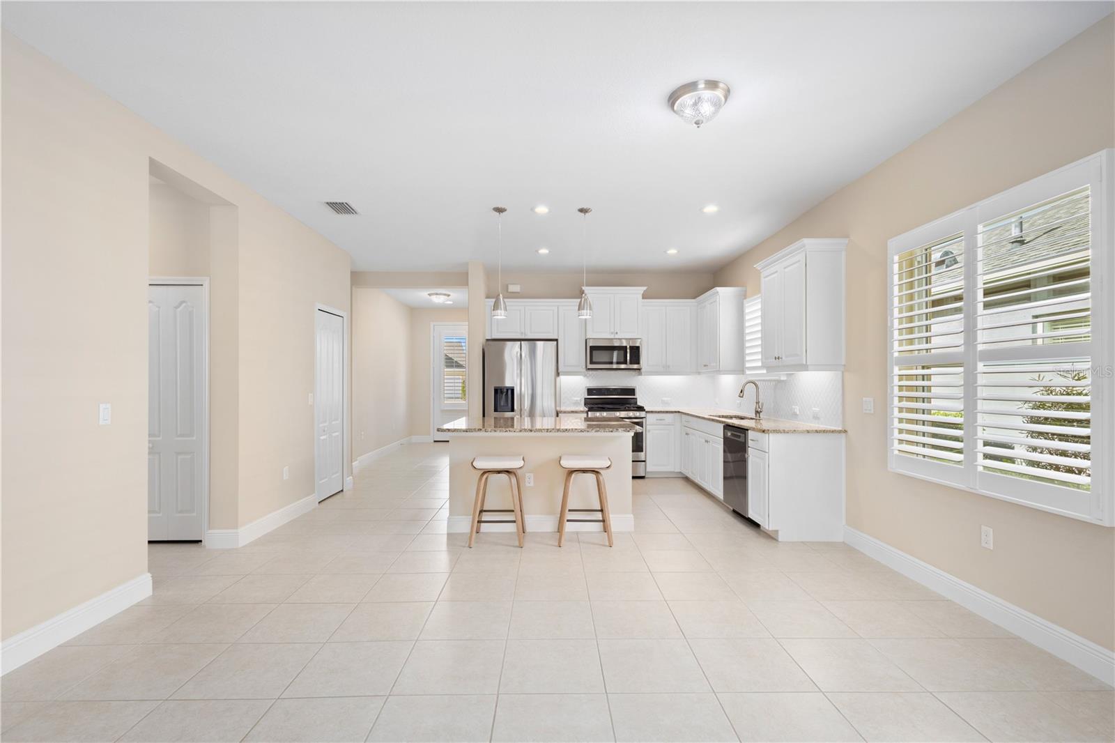 MAGNOLIA POINT - Residential