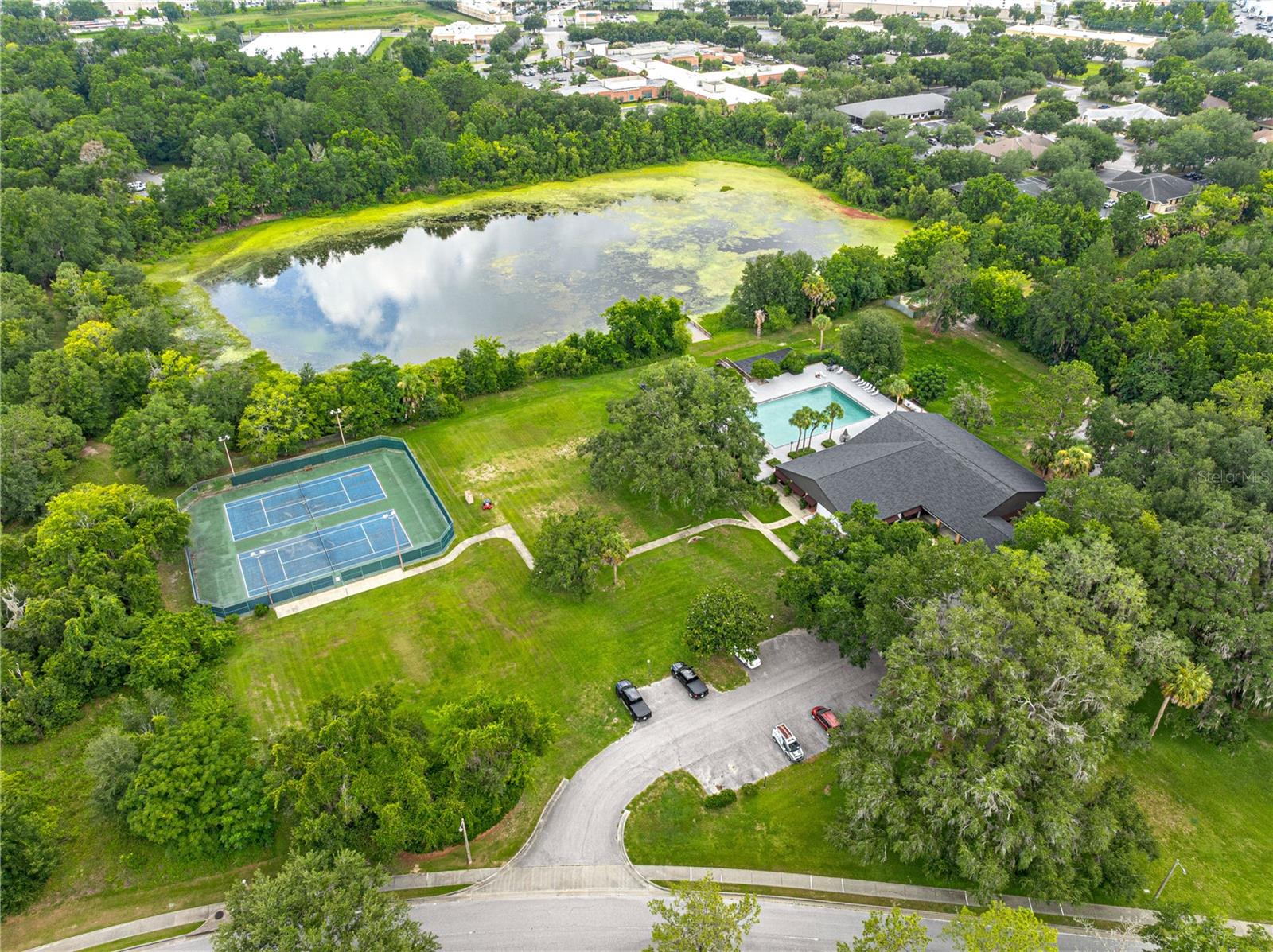 WHITE OAK VILLAGE PH 02 - Residential