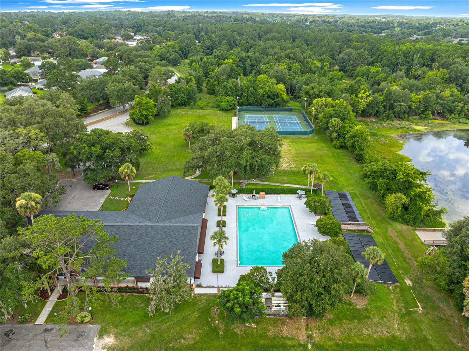 WHITE OAK VILLAGE PH 02 - Residential