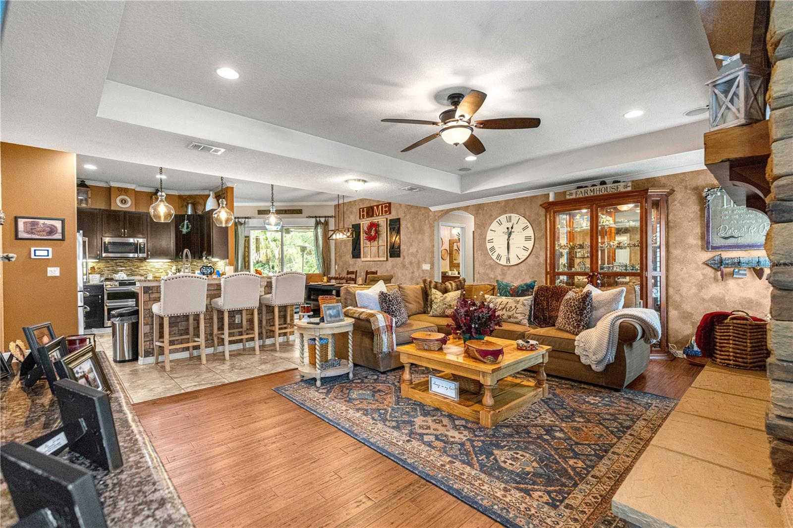 WHITE OAK VILLAGE PH 02 - Residential