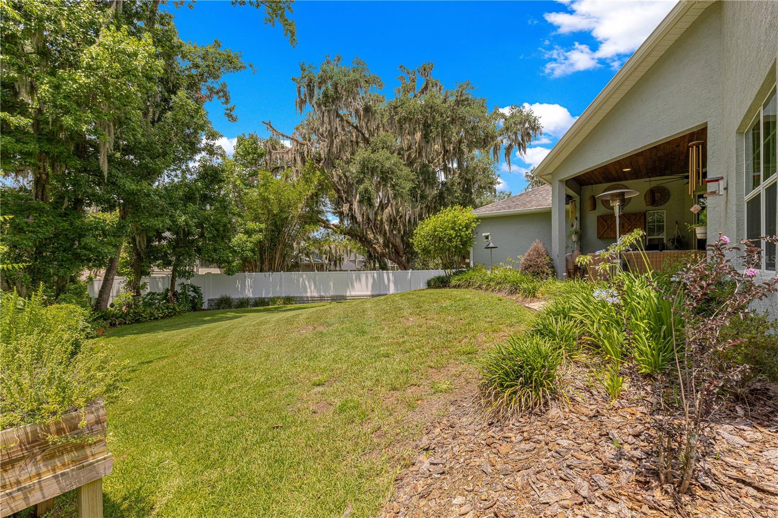 WHITE OAK VILLAGE PH 02 - Residential