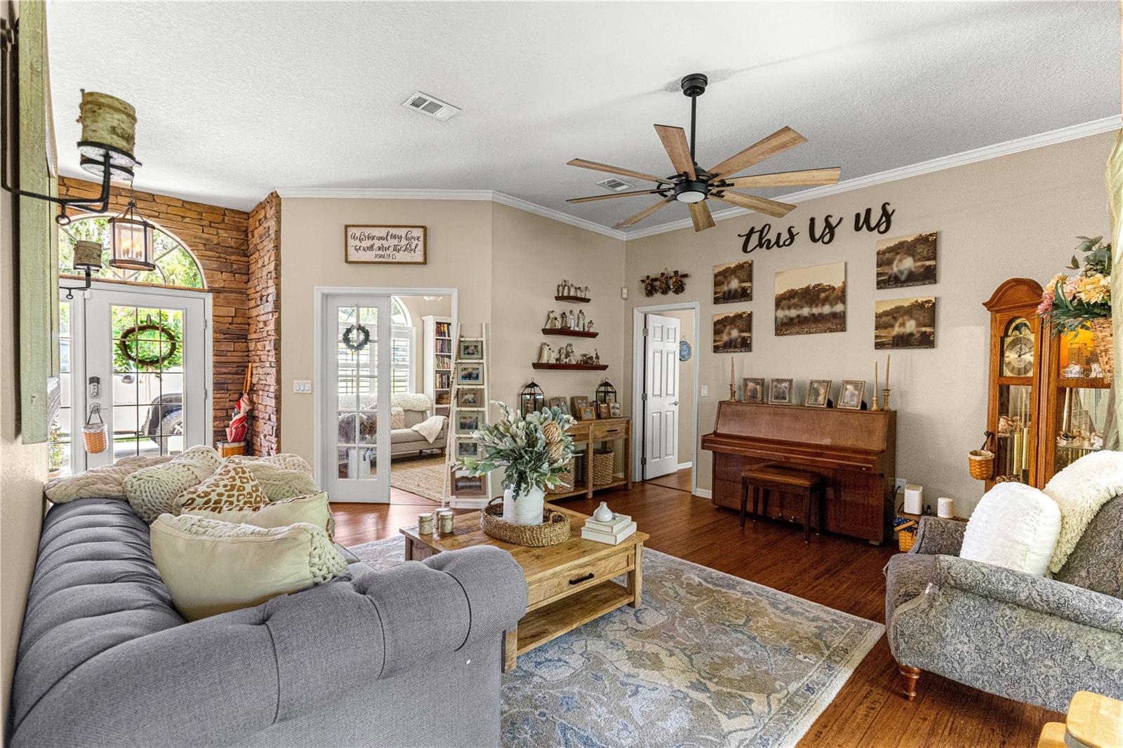 WHITE OAK VILLAGE PH 02 - Residential