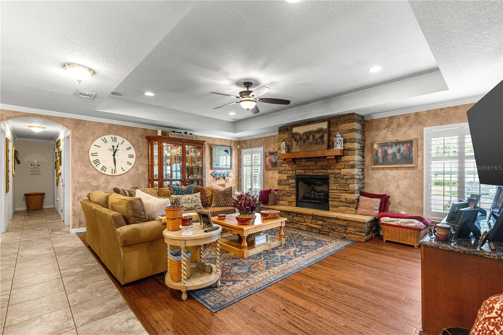 WHITE OAK VILLAGE PH 02 - Residential
