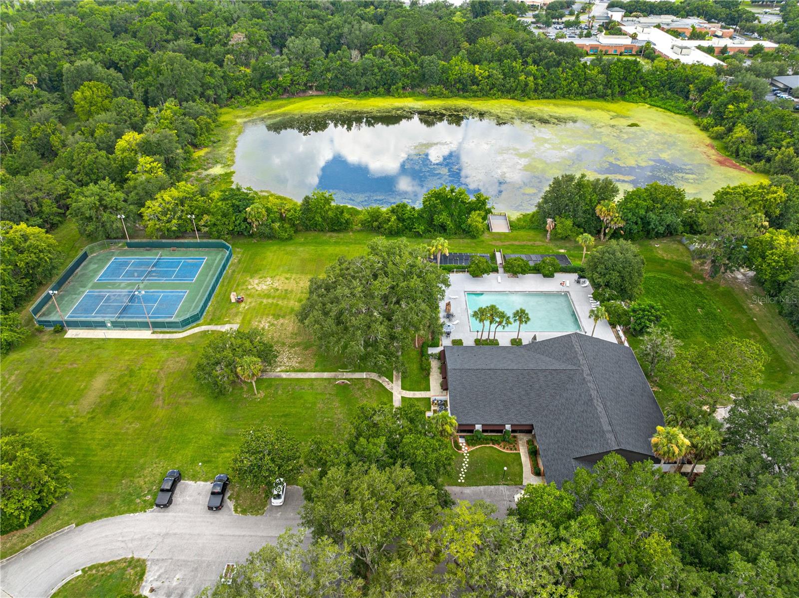WHITE OAK VILLAGE PH 02 - Residential