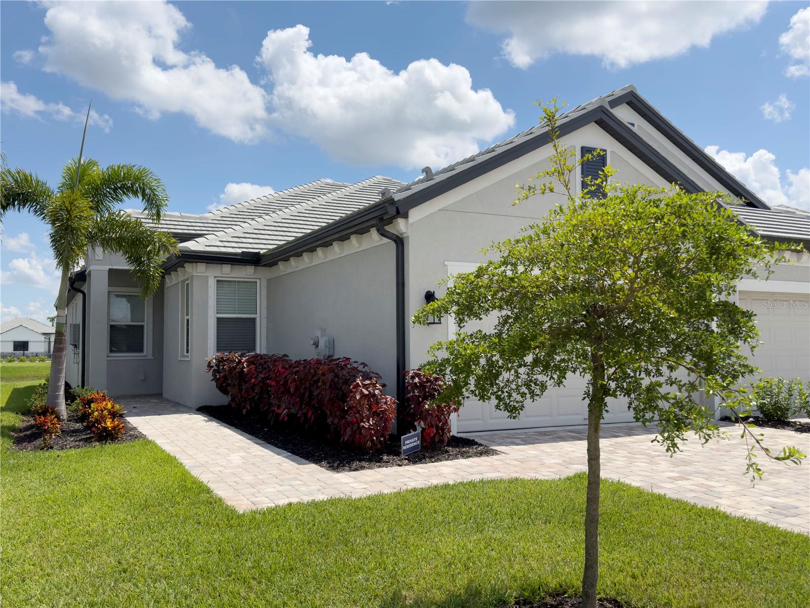 SWEETWATER VILLAS OF LAKEWOOD RANCH - Residential Lease