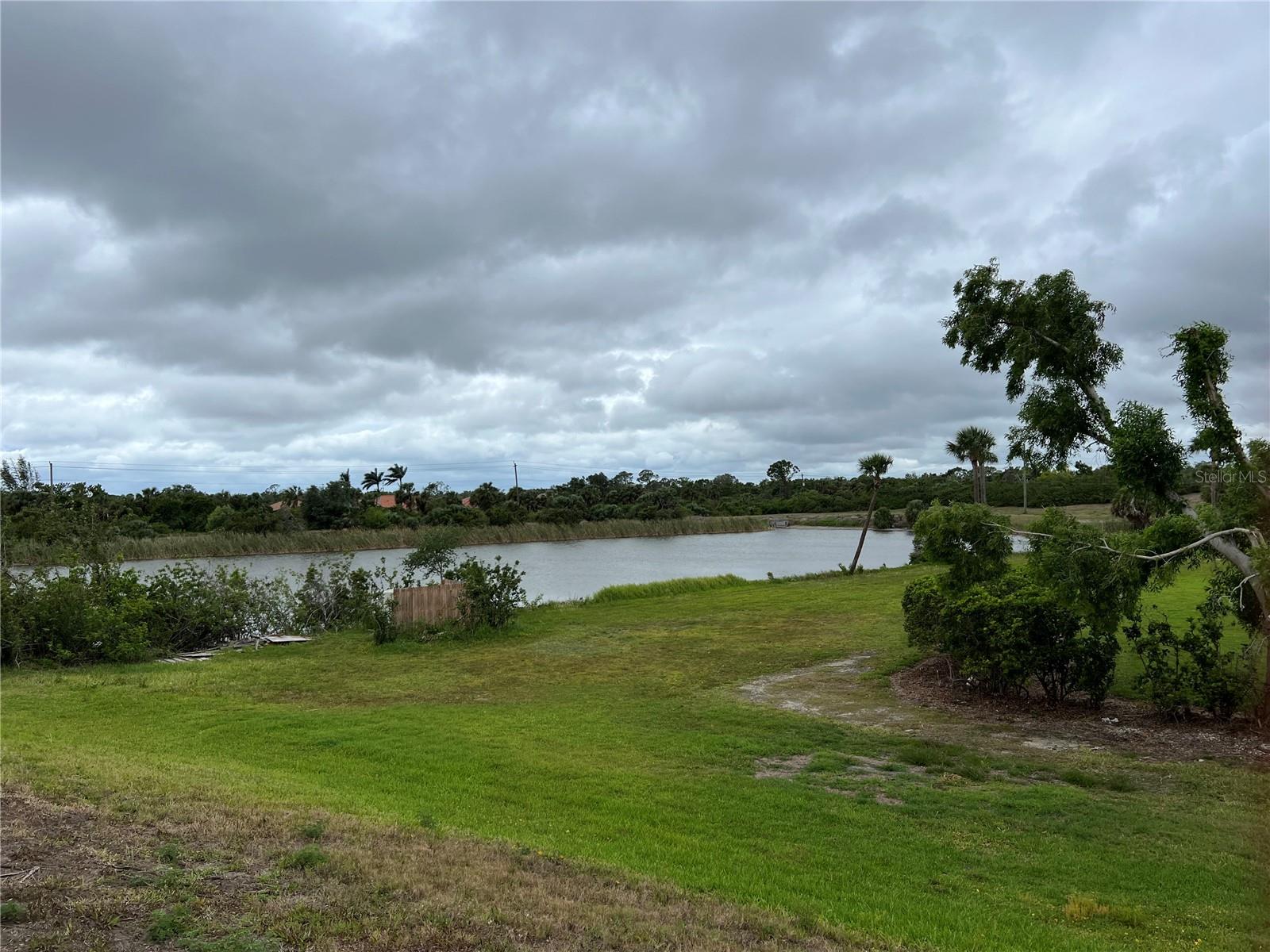 VENICE FARMS - Land