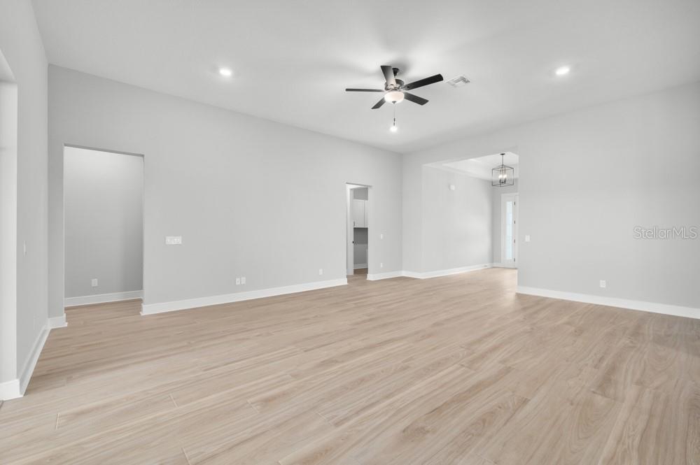SADDLE HILL - Residential