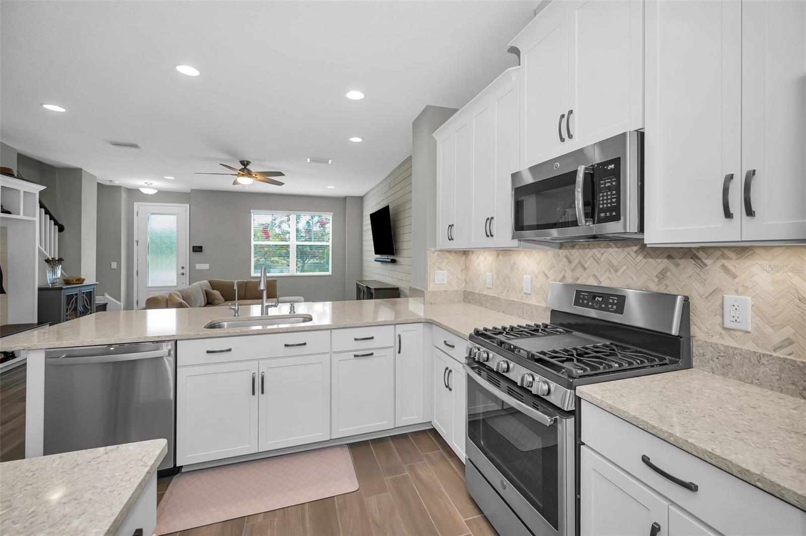 STARKEY RANCH VILLAGE 1 PH 3 - Residential