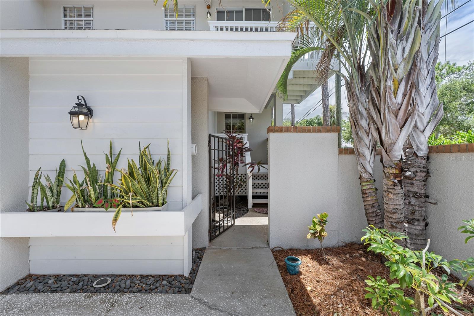 COLONY KEY - Residential