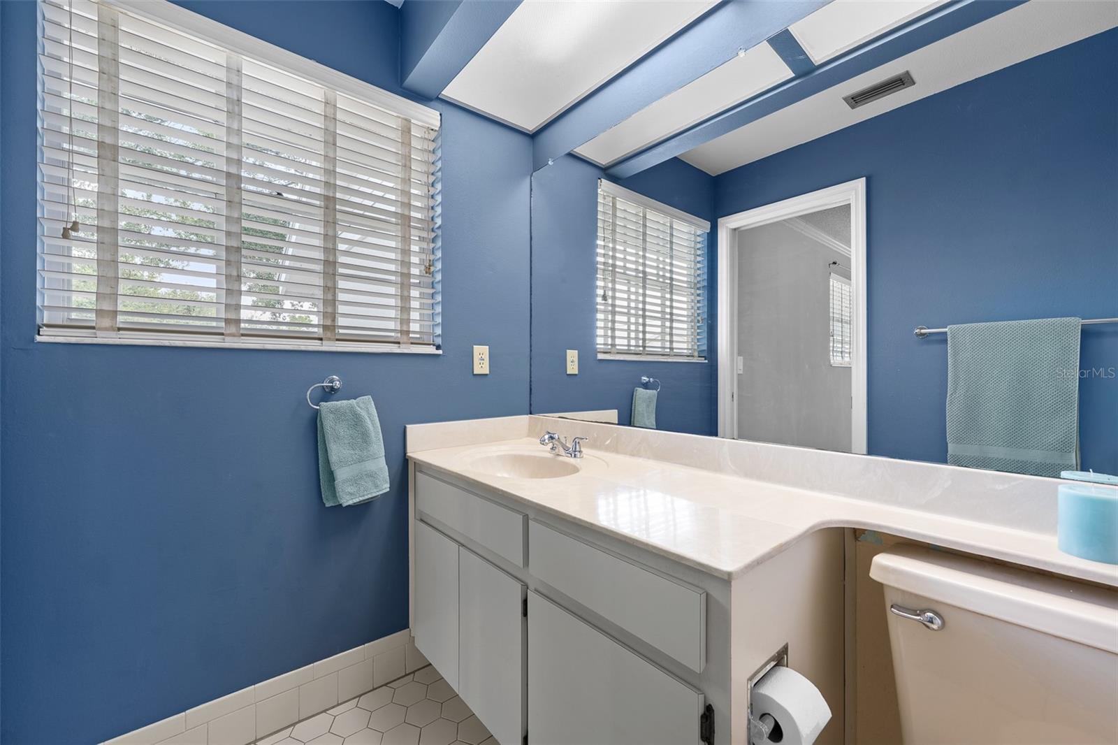 COLONY KEY - Residential