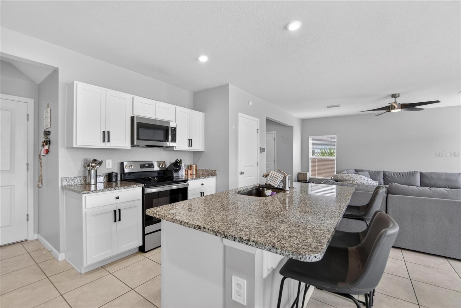 ZEPHYR PLACE - Residential