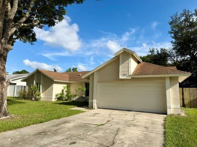 HUNTERS TRACE - Residential Lease