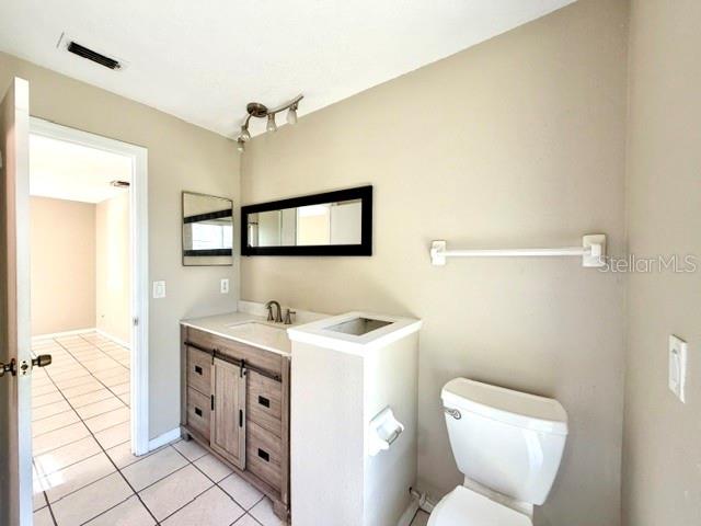 HUNTERS TRACE - Residential Lease