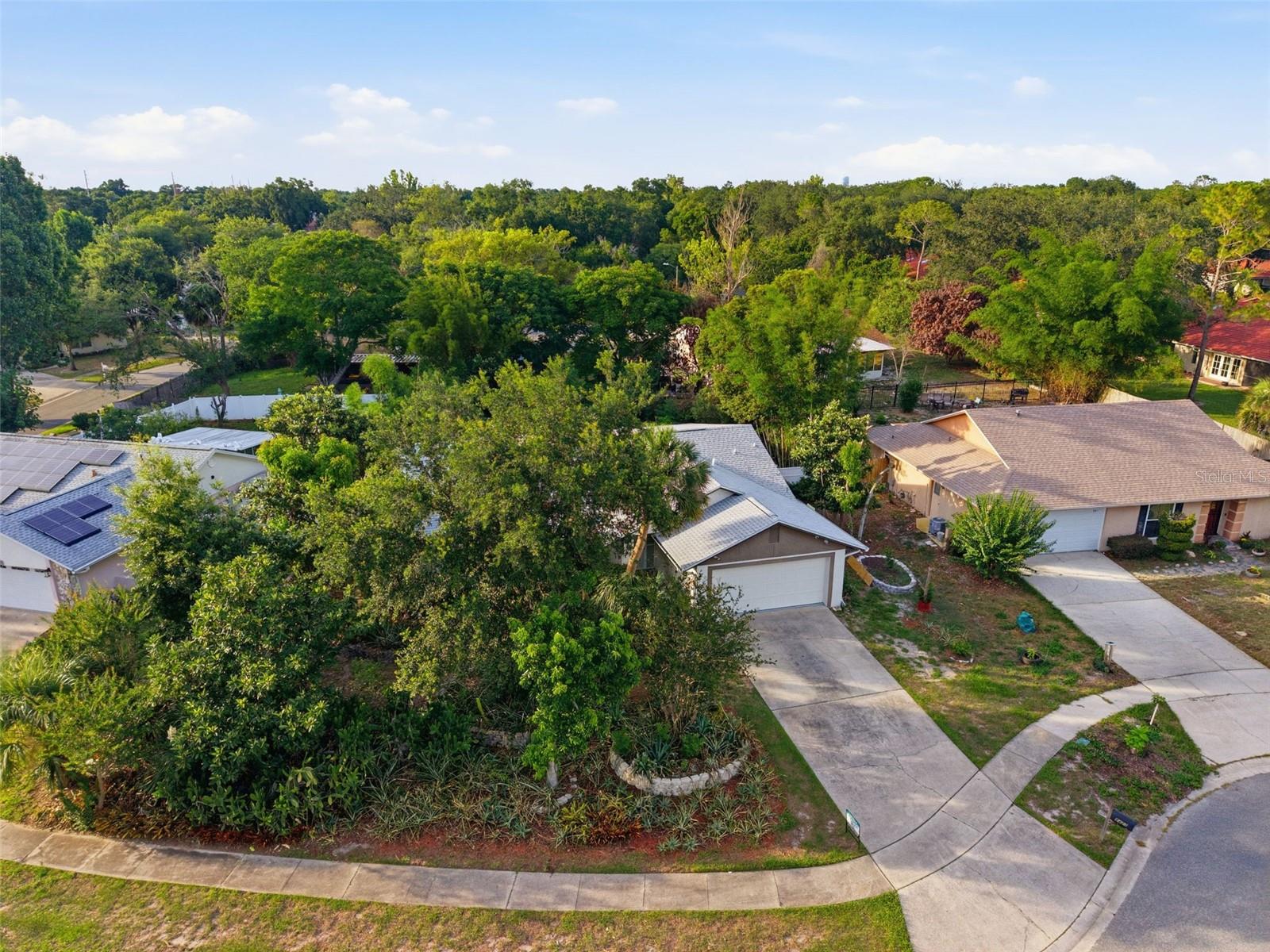 CLUBHOUSE ESTATES - Residential