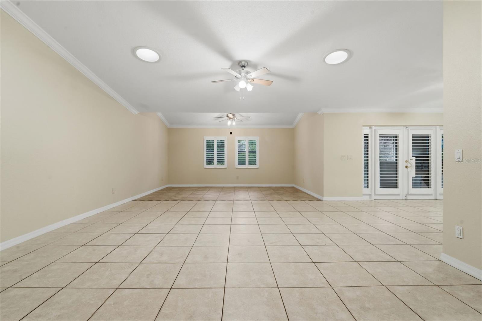 CLUBHOUSE ESTATES - Residential
