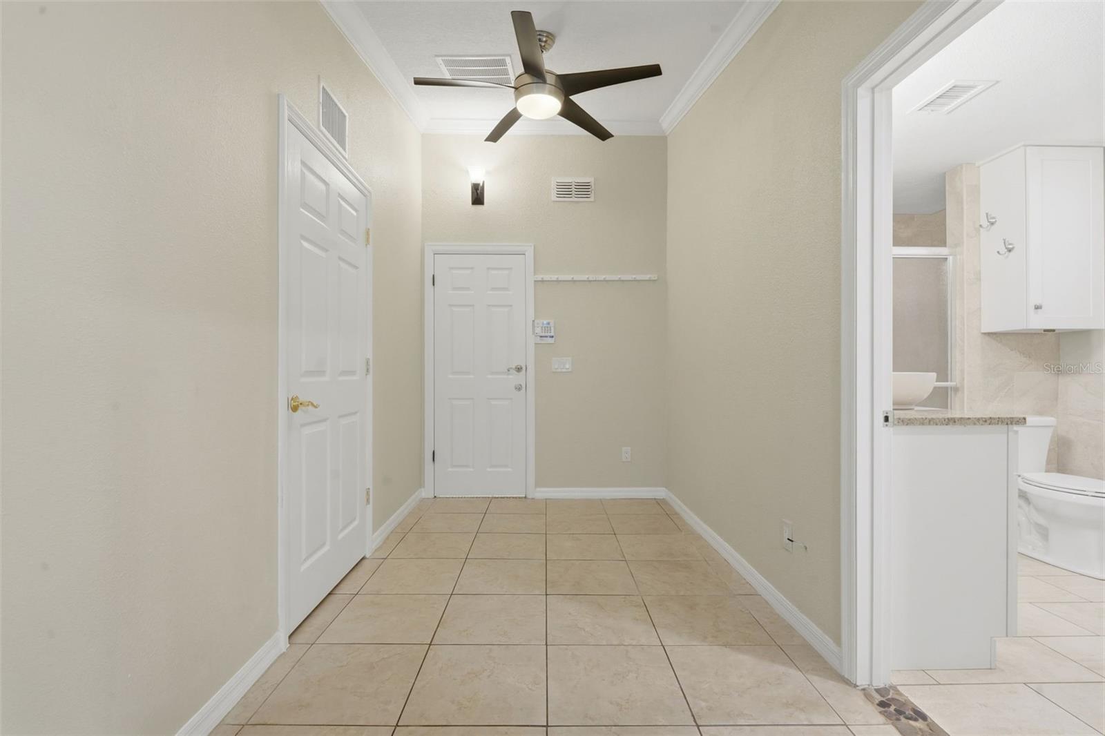 CLUBHOUSE ESTATES - Residential