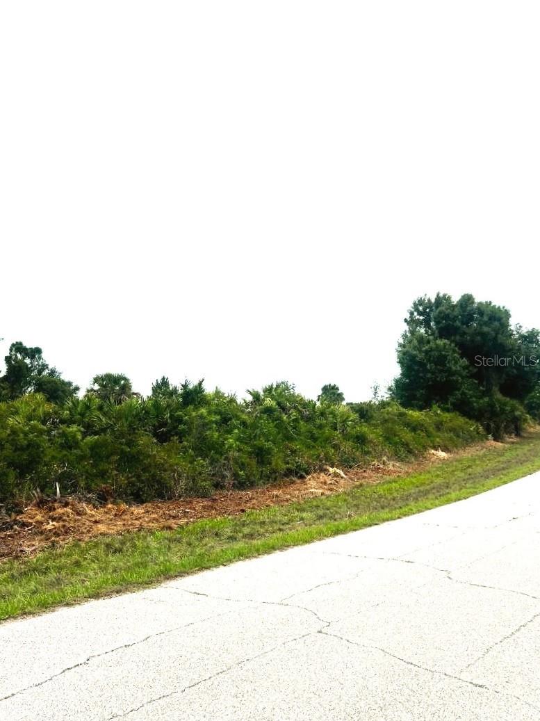 PORT CHARLOTTE SEC 095 - Land