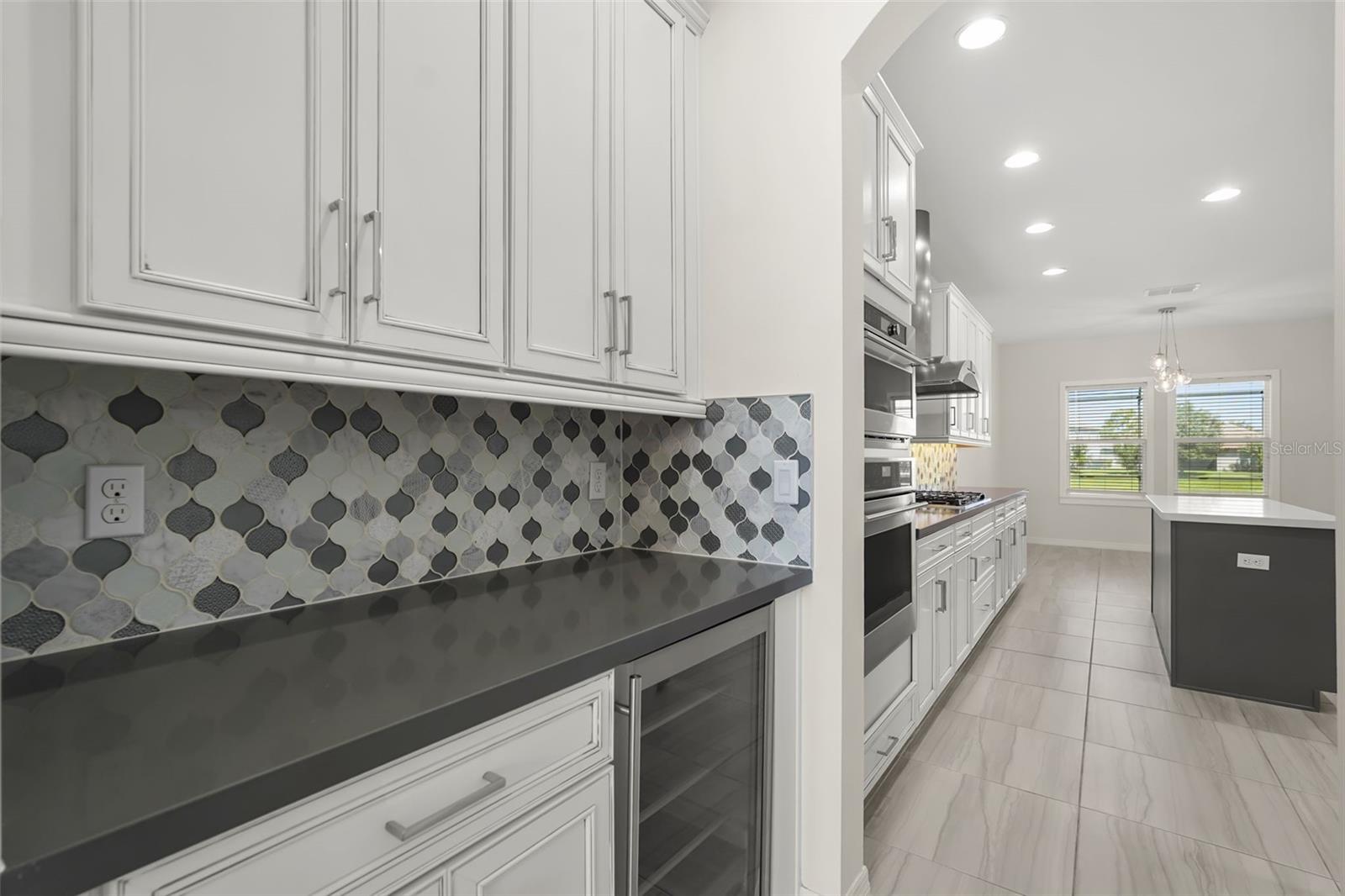 OVERLOOK 2 AT HAMLIN - Residential