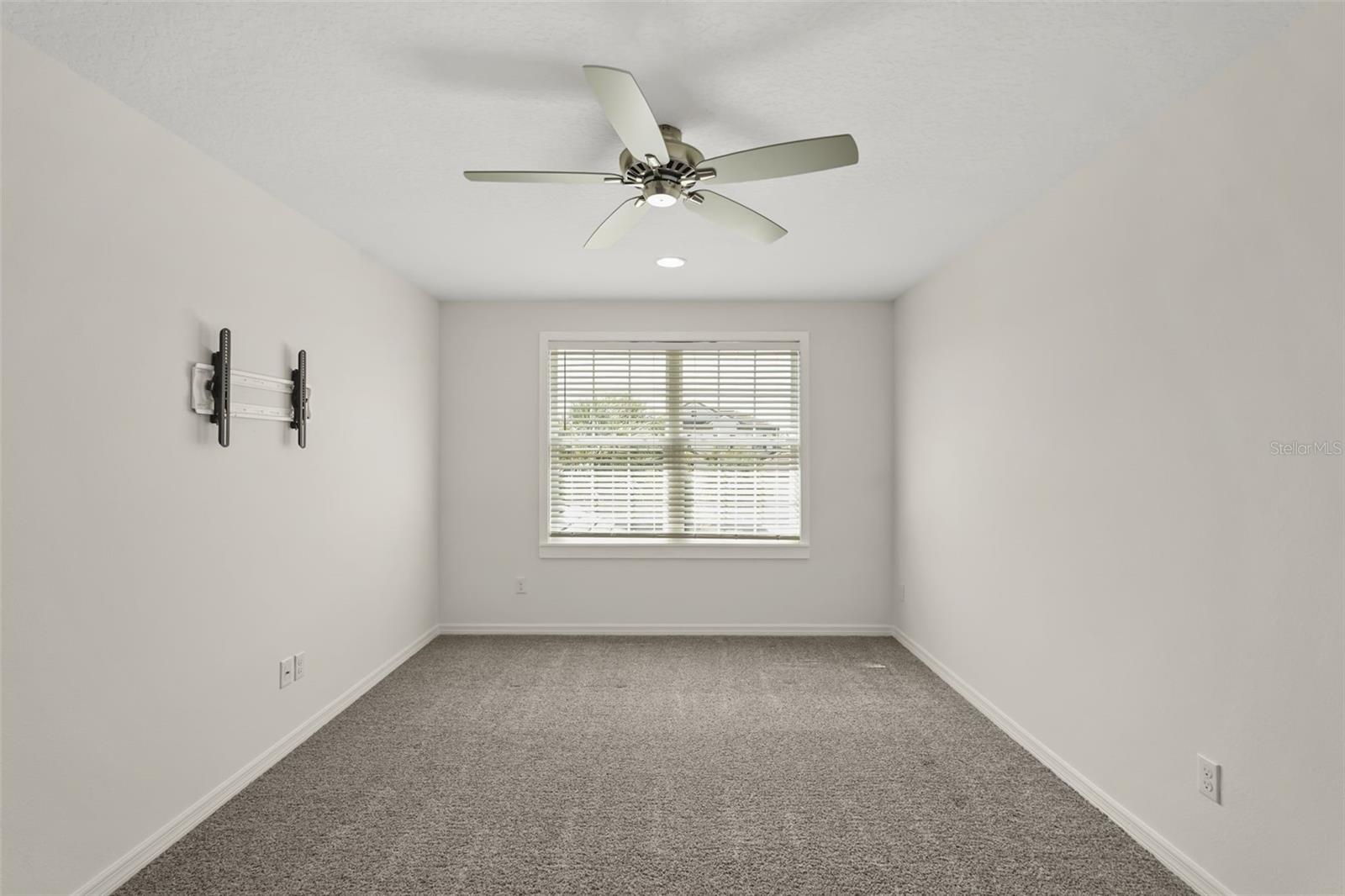 OVERLOOK 2 AT HAMLIN - Residential