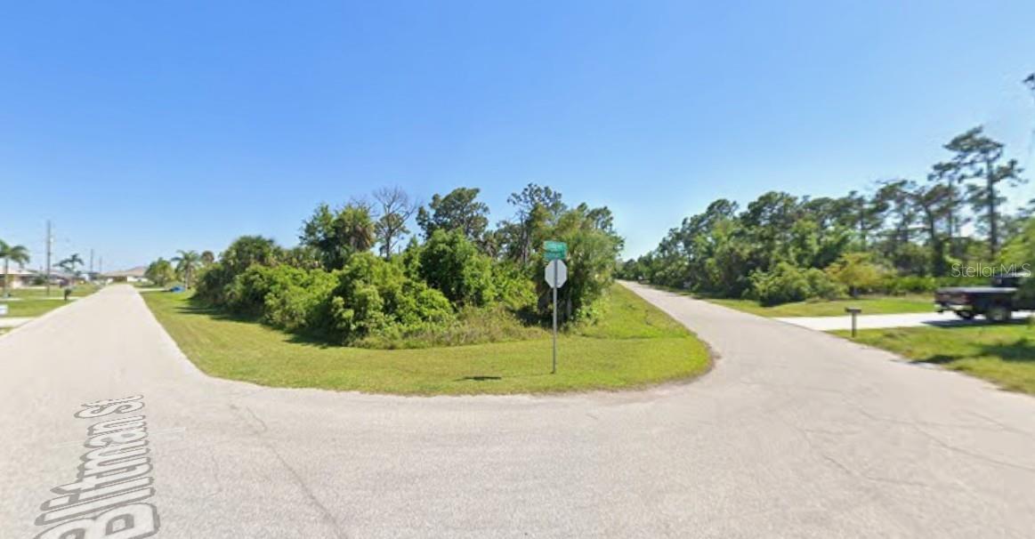 PORT CHARLOTTE SEC 060 - Land