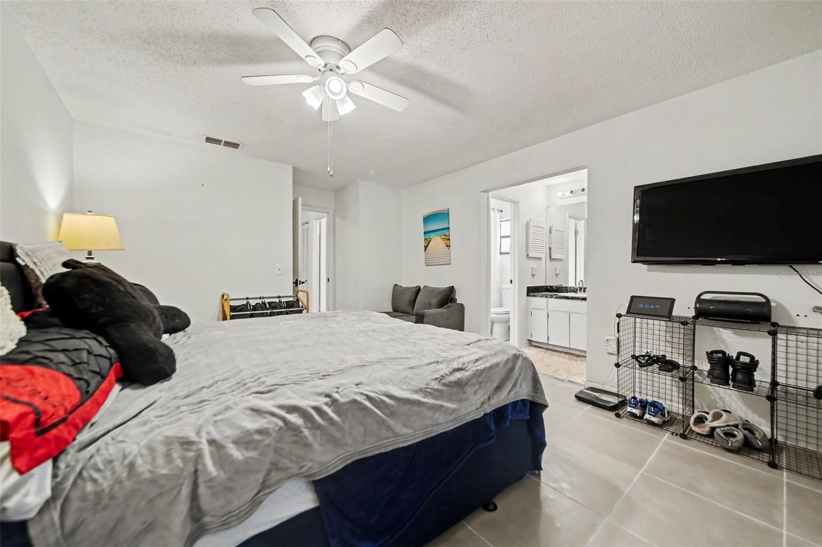 CEDAR RIDGE - Residential
