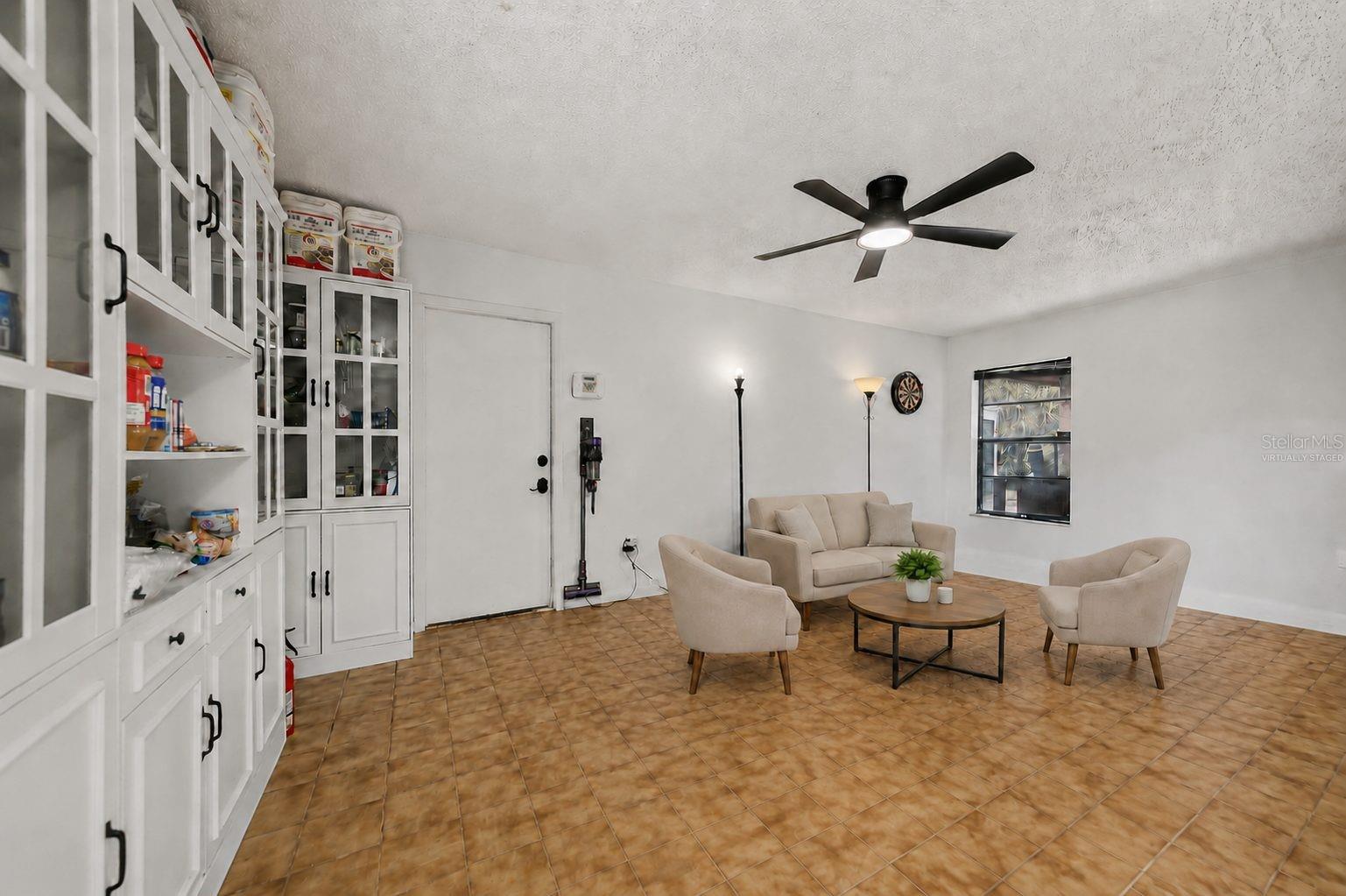 CEDAR RIDGE - Residential