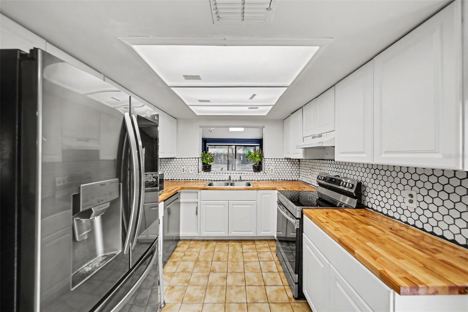 CEDAR RIDGE - Residential