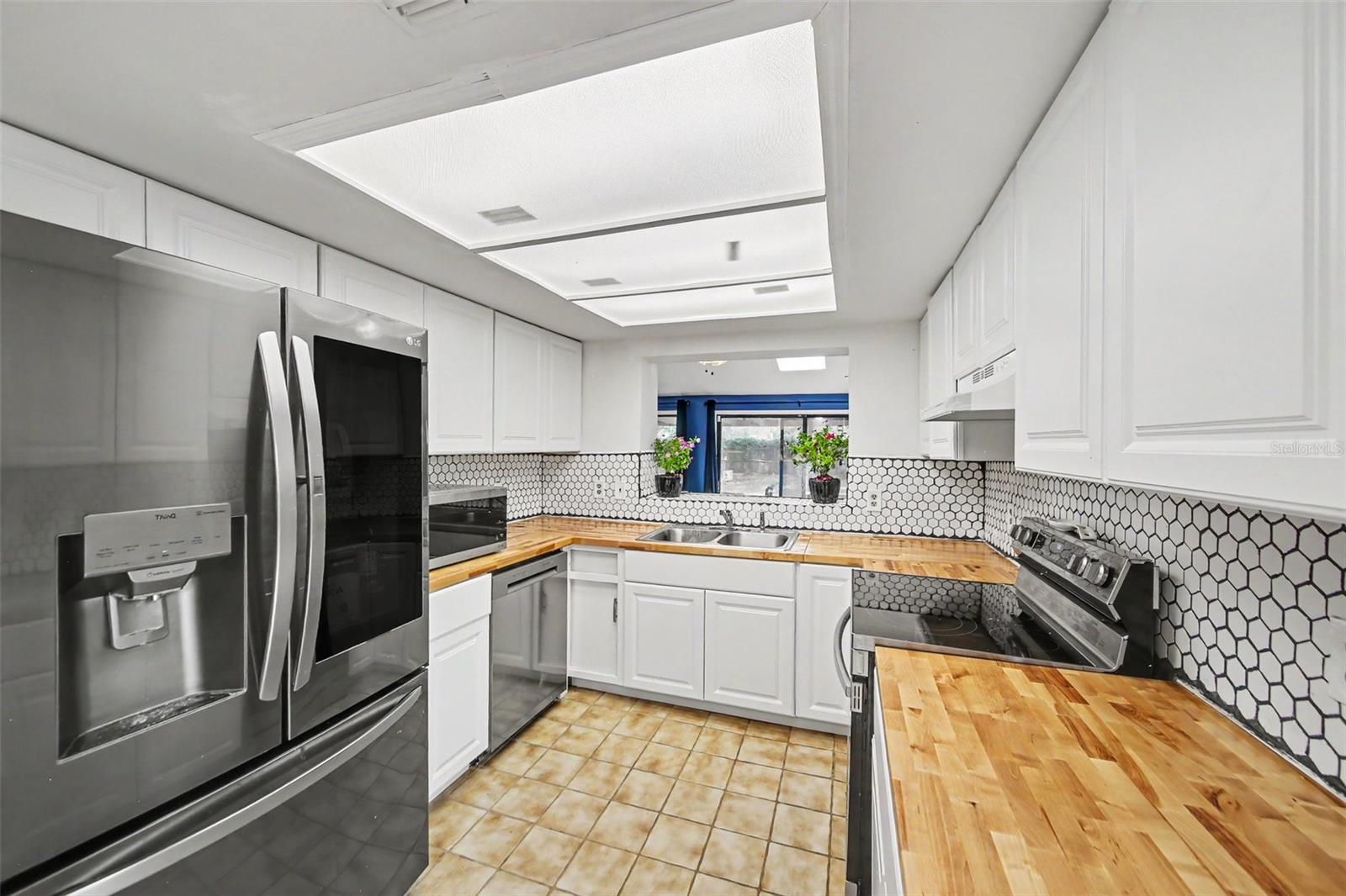 CEDAR RIDGE - Residential
