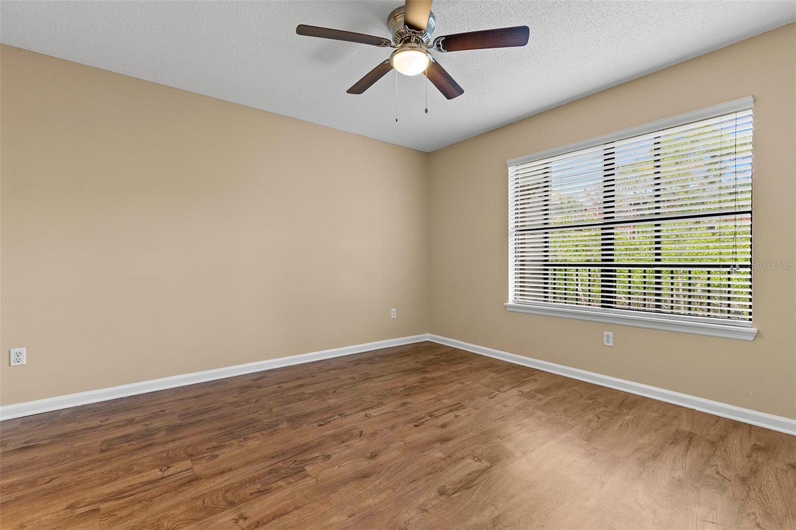 BAYPOINTE PRESERVE CONDO - Residential Lease