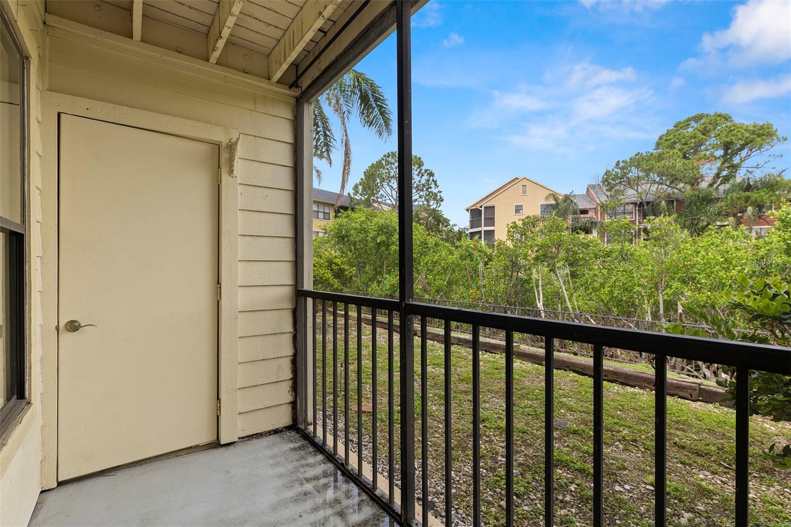 BAYPOINTE PRESERVE CONDO - Residential Lease