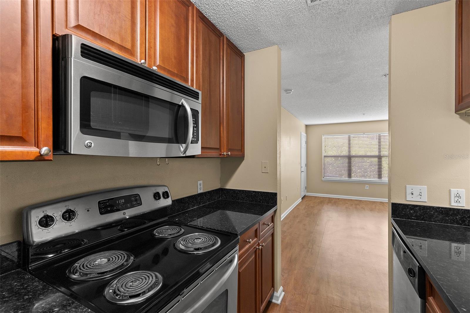 BAYPOINTE PRESERVE CONDO - Residential Lease