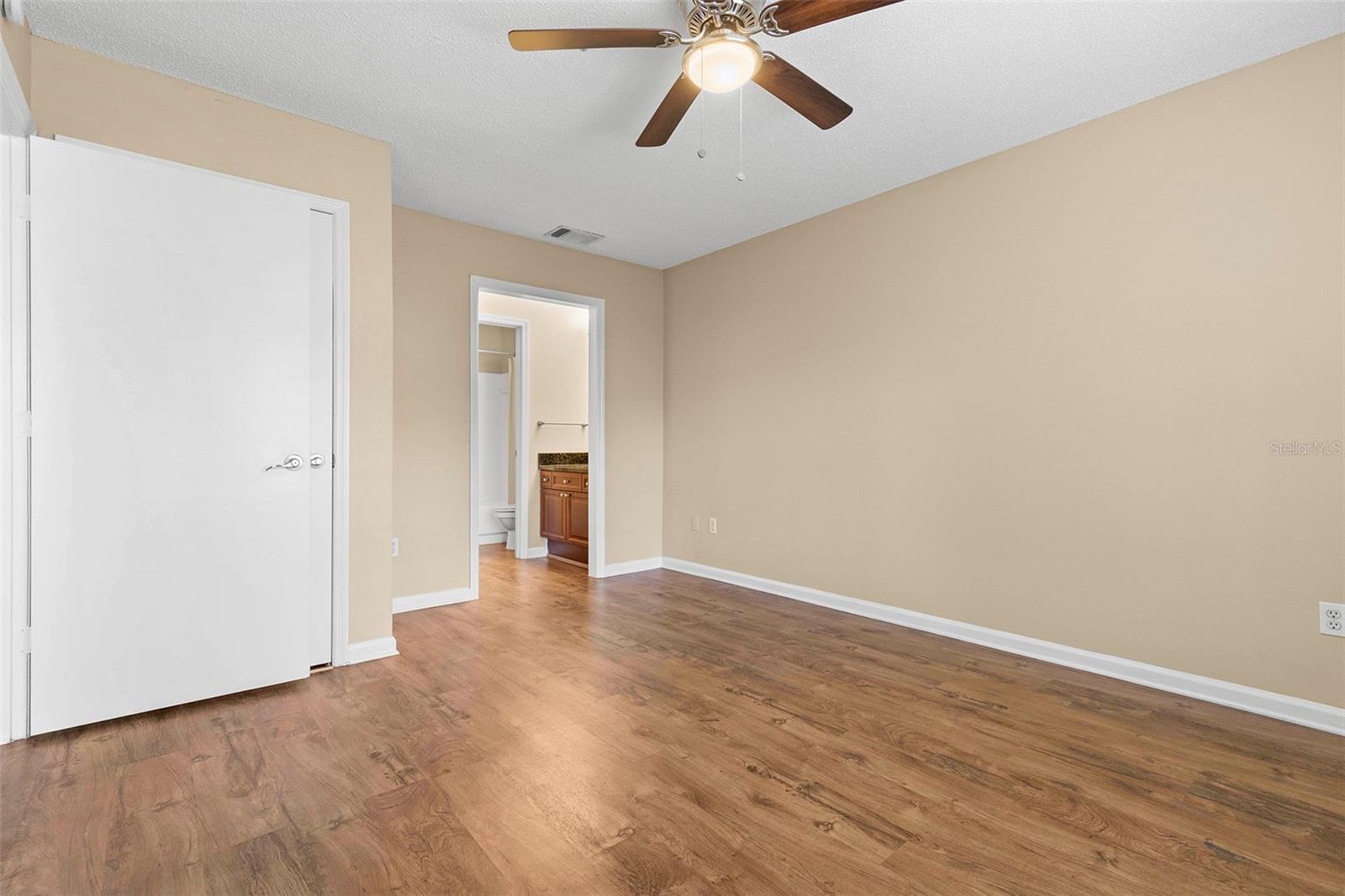 BAYPOINTE PRESERVE CONDO - Residential Lease