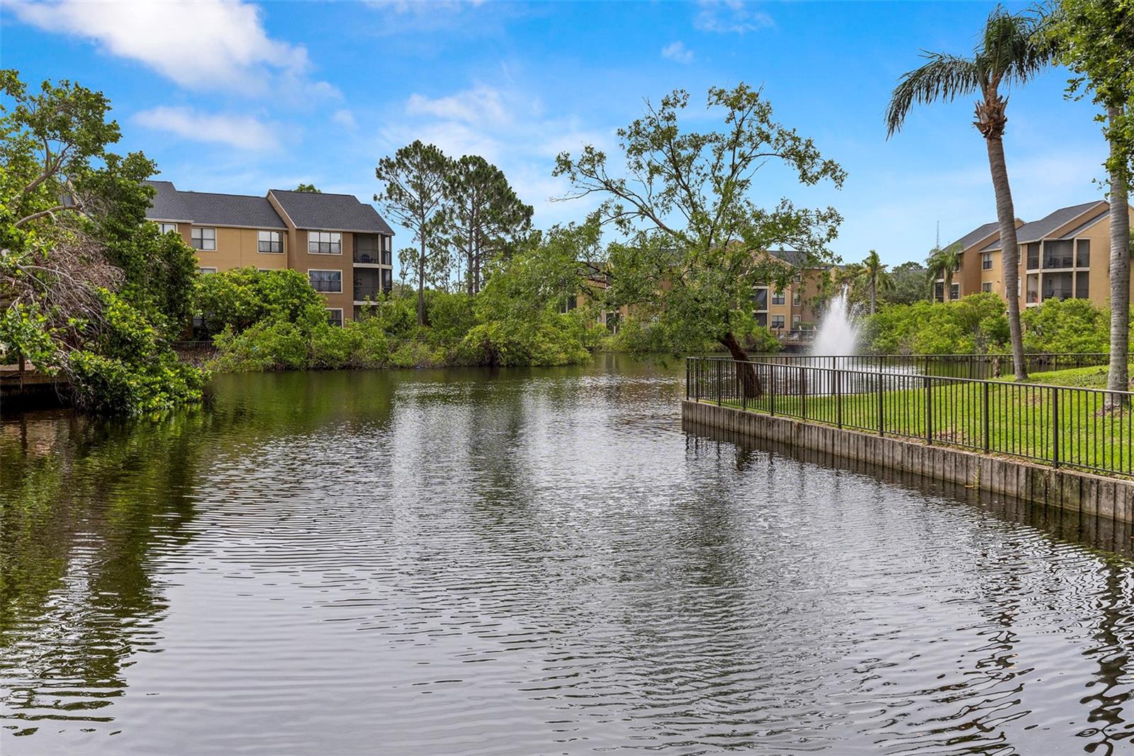 BAYPOINTE PRESERVE CONDO - Residential Lease