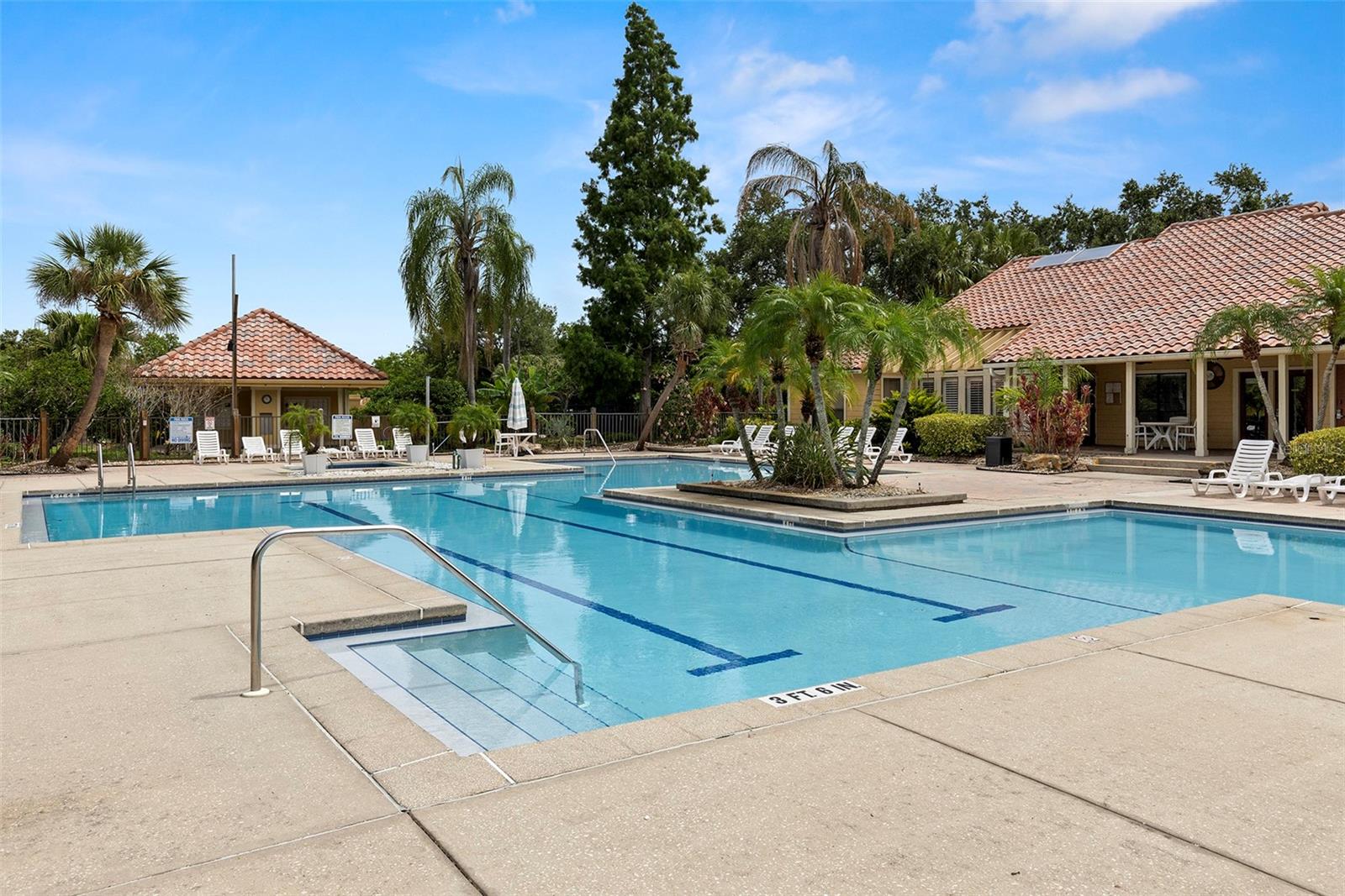 BAYPOINTE PRESERVE CONDO - Residential Lease