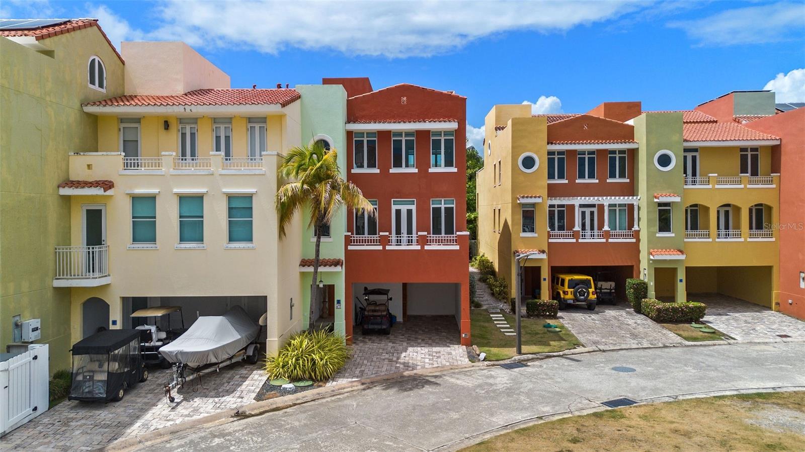 PLAZA DEL PUERTO - Residential
