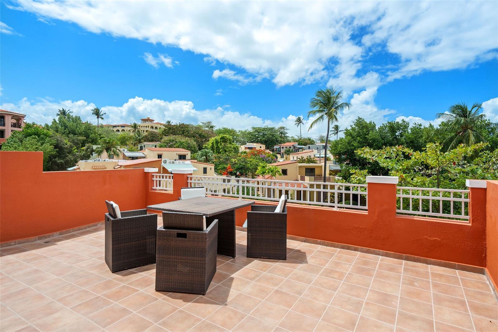PLAZA DEL PUERTO - Residential