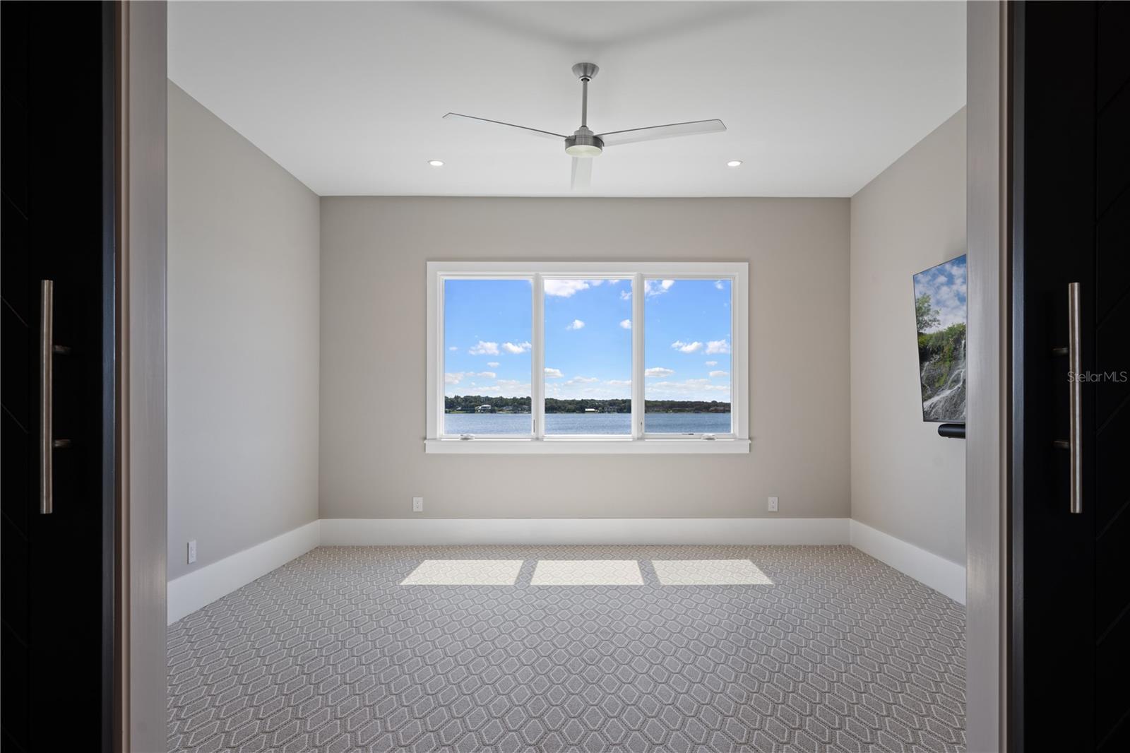 BAYSHORE ESTATES - Residential