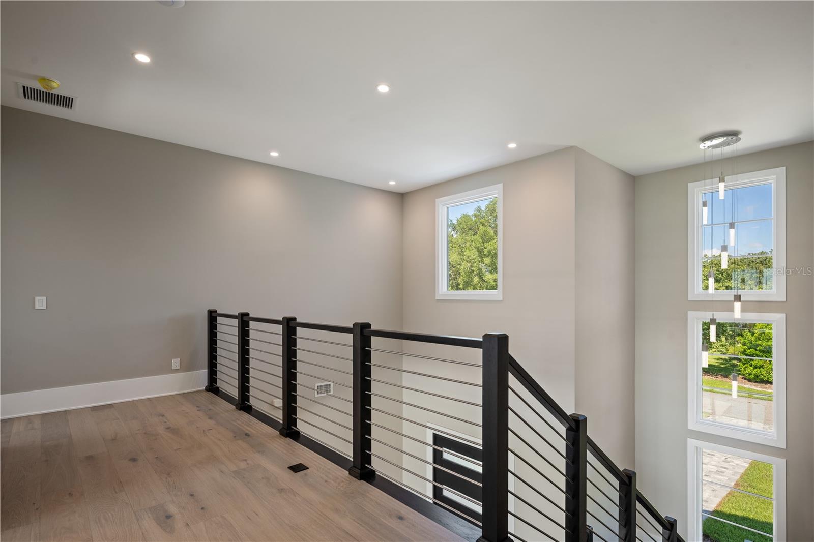 BAYSHORE ESTATES - Residential