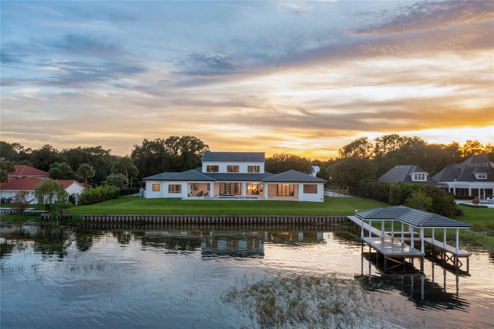 BAYSHORE ESTATES - Residential