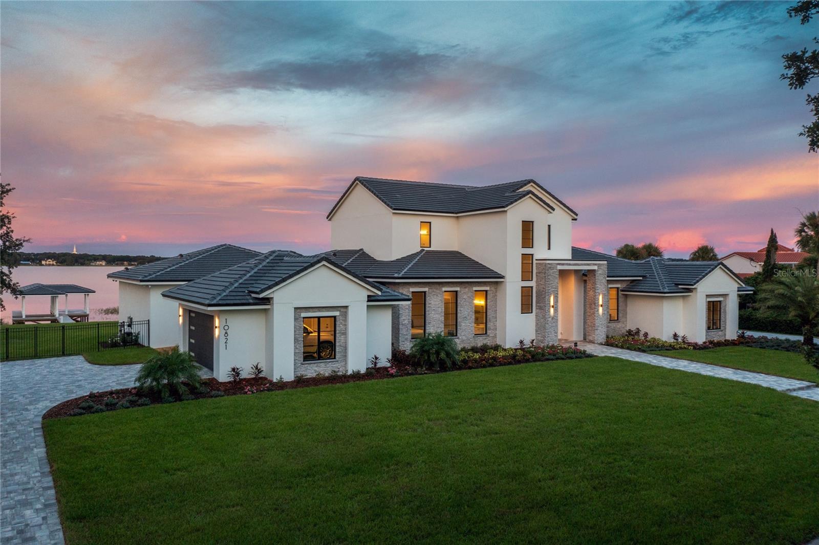 BAYSHORE ESTATES - Residential