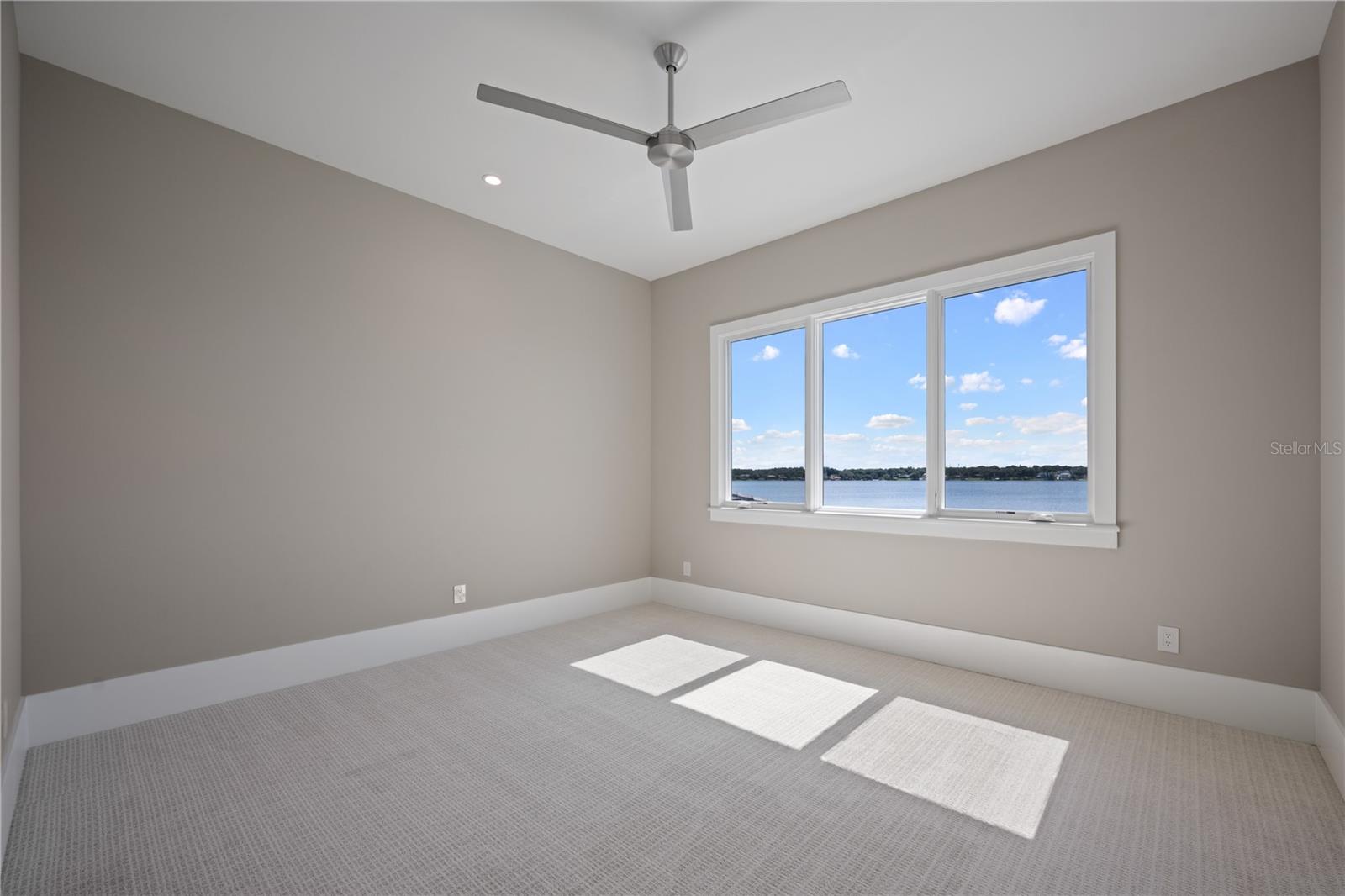 BAYSHORE ESTATES - Residential