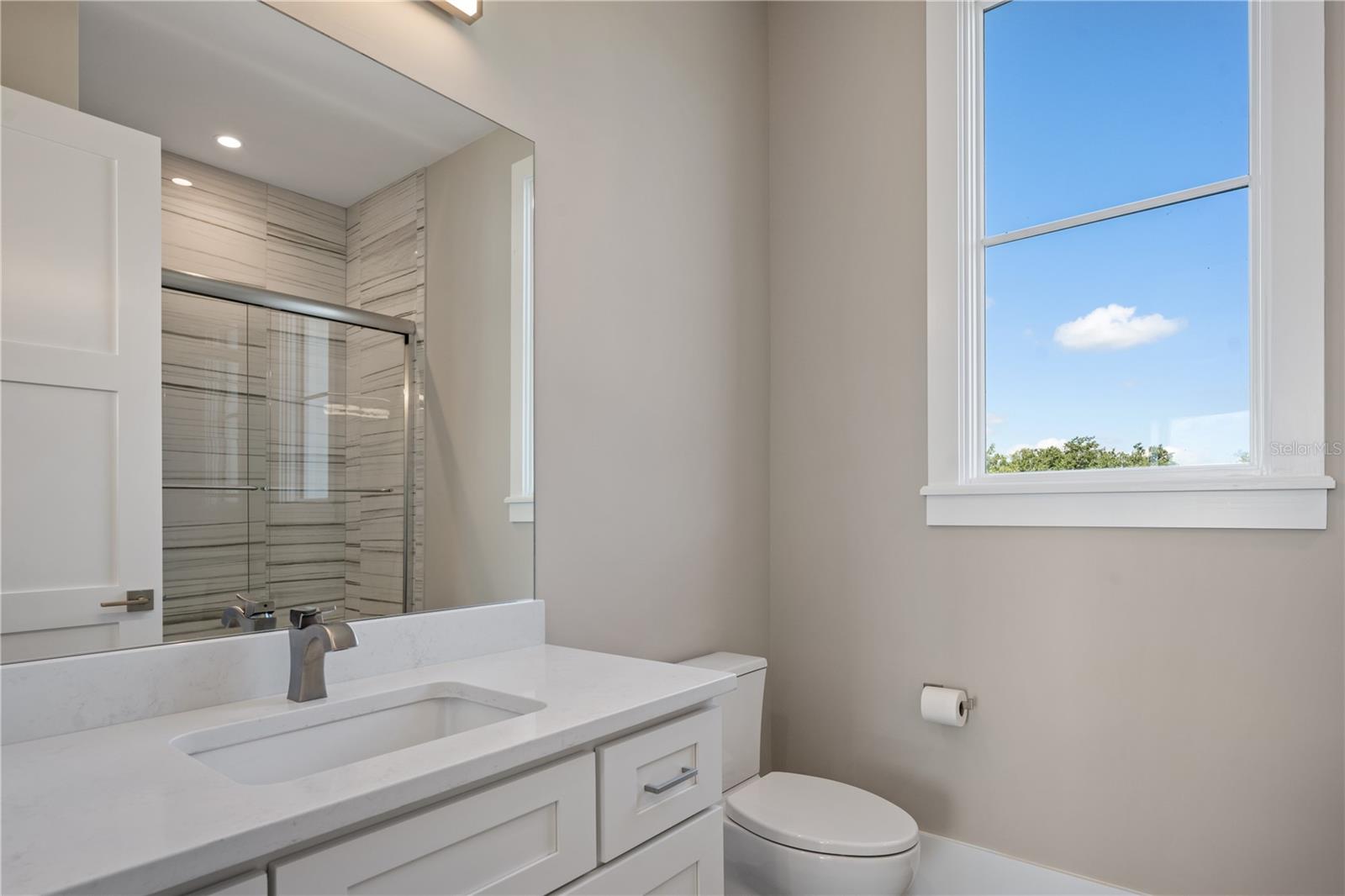 BAYSHORE ESTATES - Residential
