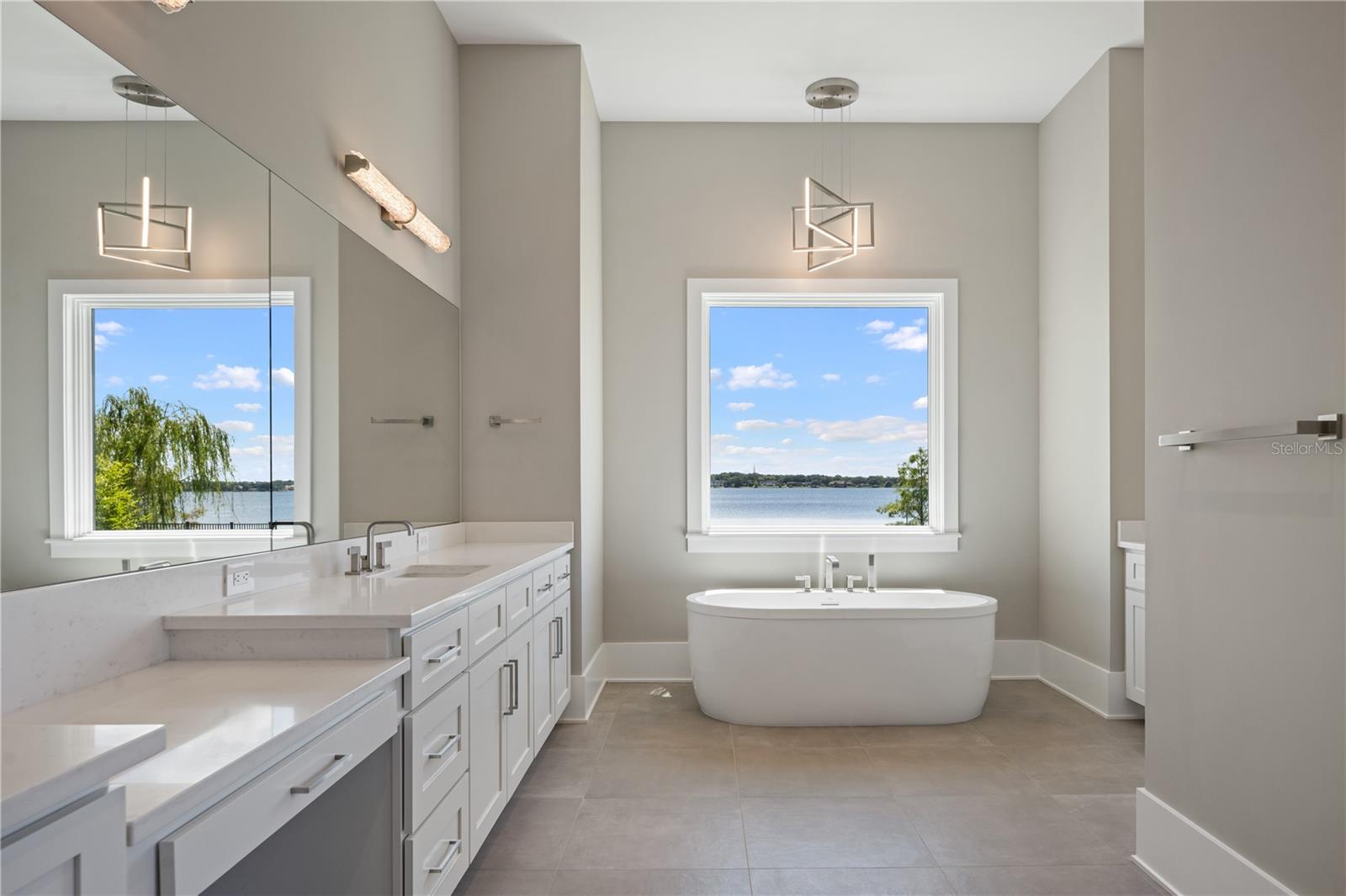 BAYSHORE ESTATES - Residential
