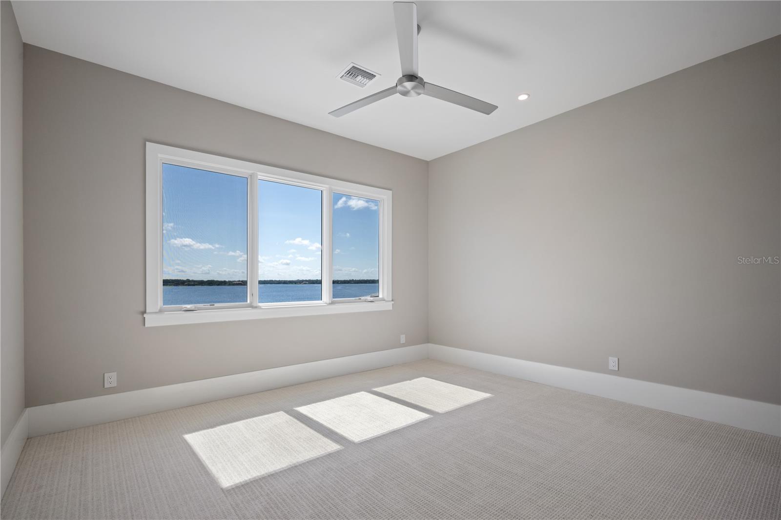 BAYSHORE ESTATES - Residential